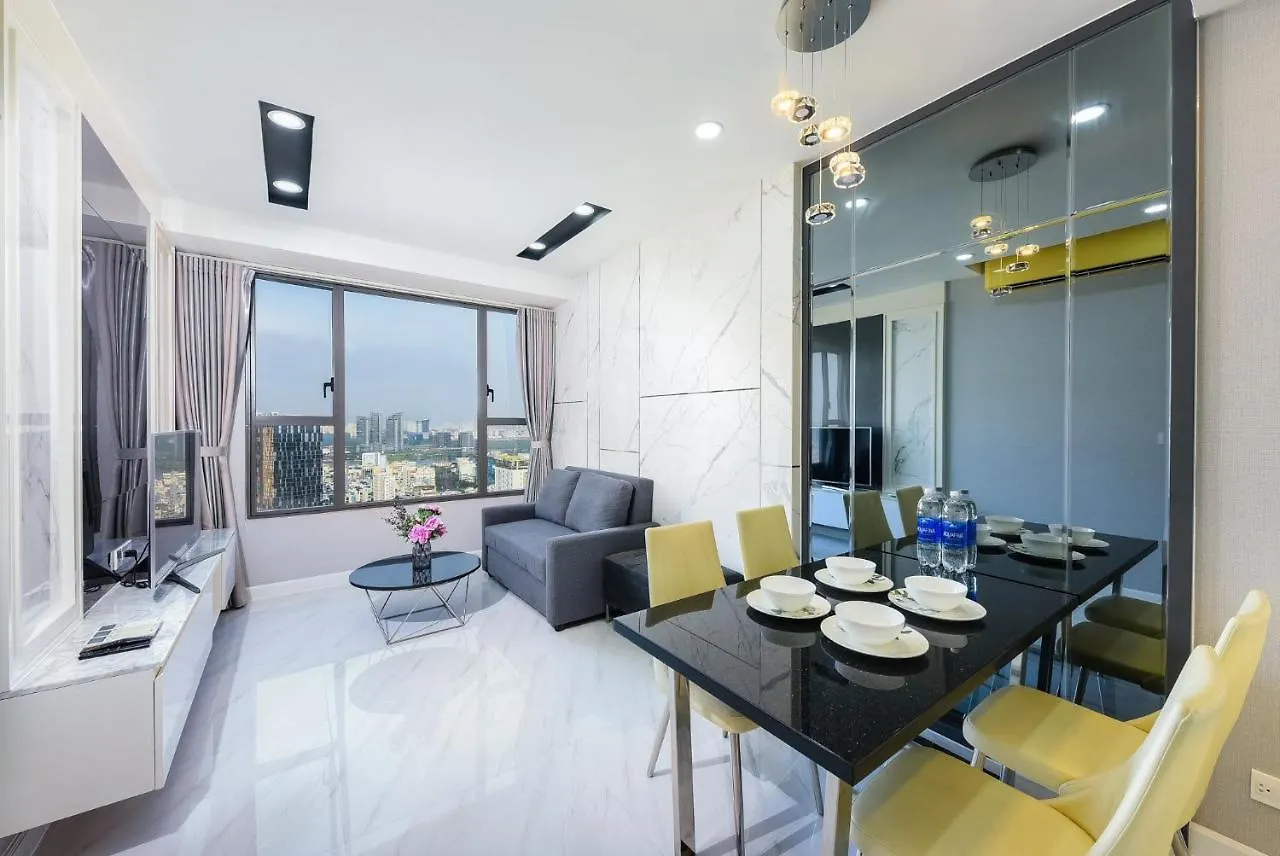 Apartment 2Brs City View In The Heart Of Saigon - Free Infinity Pool Ho-Chi-Minh-Stadt